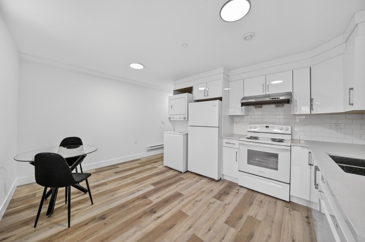 Photo 38 at 516 W 60th Avenue, Marpole, Vancouver West