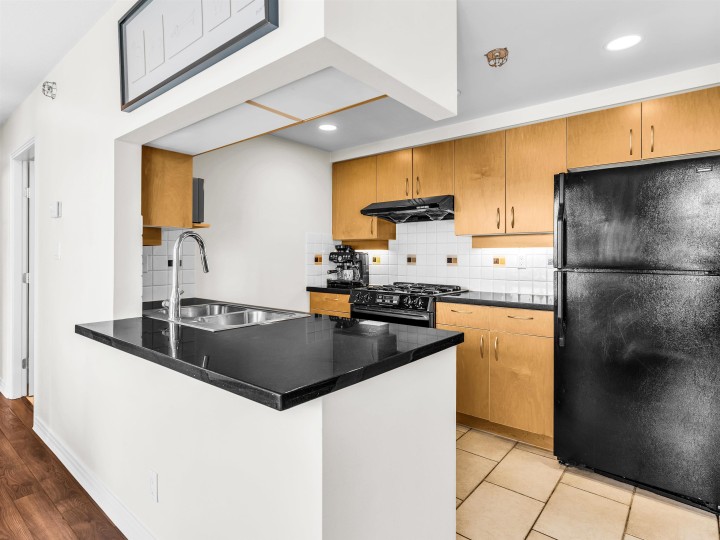 Photo 11 at 2807 - 1199 Marinaside Crescent, Yaletown, Vancouver West