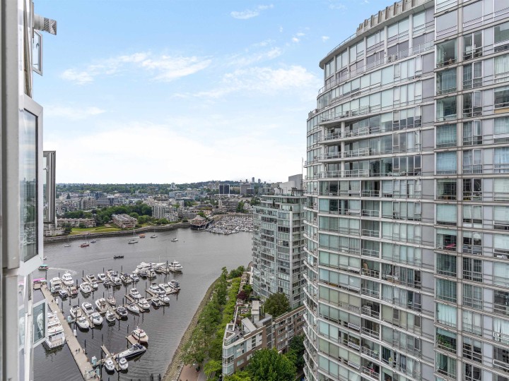 Photo 25 at 2807 - 1199 Marinaside Crescent, Yaletown, Vancouver West