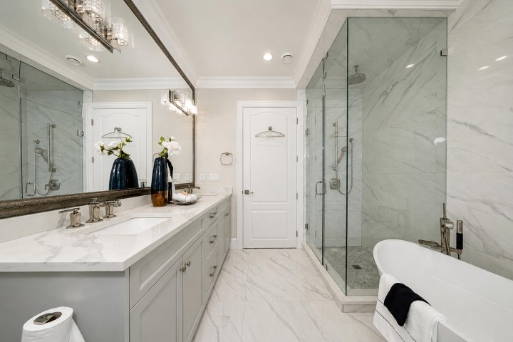 Photo 19 at 4627 W 15th Avenue, Point Grey, Vancouver West