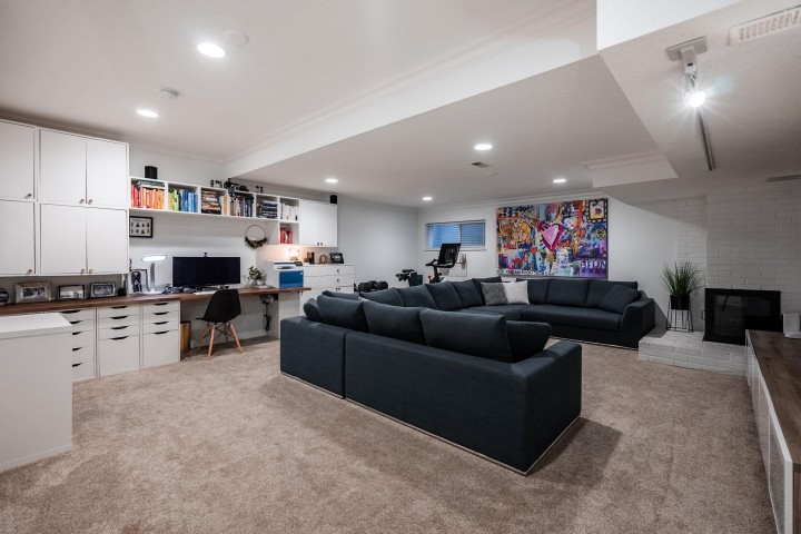 Photo 32 at 137 - 3300 Capilano Road, Edgemont, North Vancouver