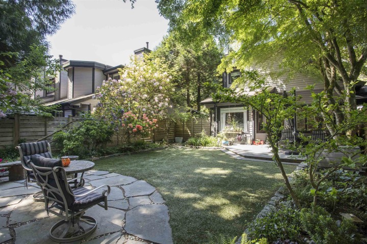 Photo 2 at 1989 Cedar Village Crescent, Westlynn, North Vancouver