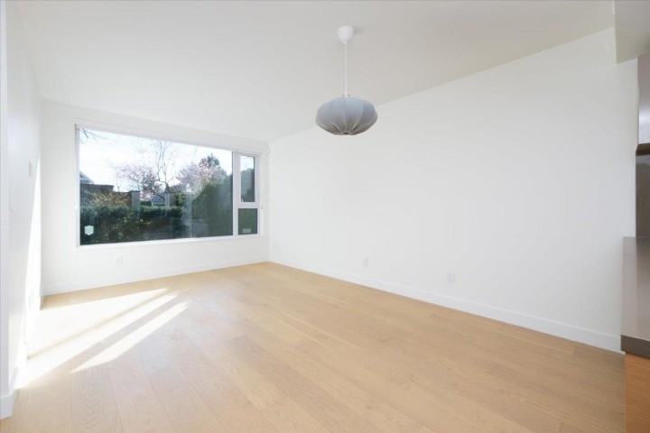 Photo 6 at 1581 W 57th Avenue, South Granville, Vancouver West