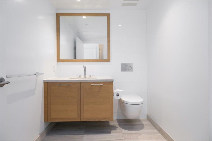 Photo 15 at 1581 W 57th Avenue, South Granville, Vancouver West