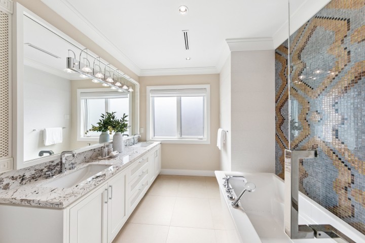 Photo 22 at 3058 W 44th Avenue, Kerrisdale, Vancouver West