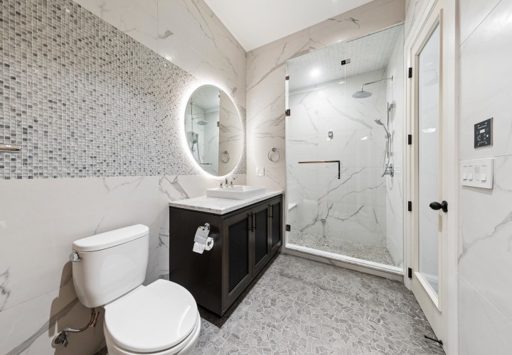 Photo 25 at 3058 W 44th Avenue, Kerrisdale, Vancouver West