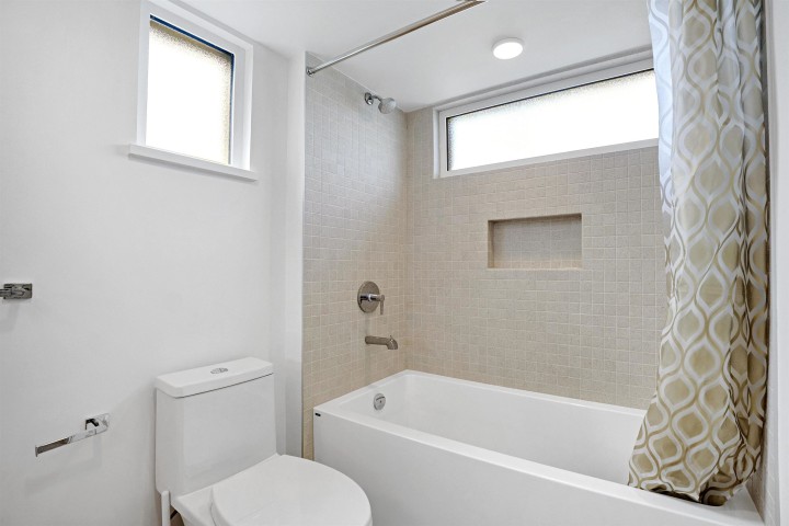 Photo 14 at 231 - 1012 W 47th Avenue, South Granville, Vancouver West