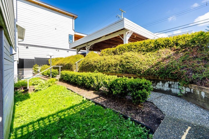 Photo 16 at 238 W 4th Street, Lower Lonsdale, North Vancouver