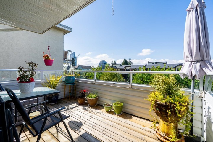 Photo 5 at 238 W 4th Street, Lower Lonsdale, North Vancouver