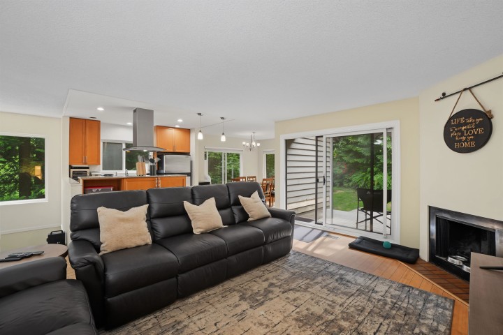 Photo 6 at 3381 William Avenue, North Vancouver