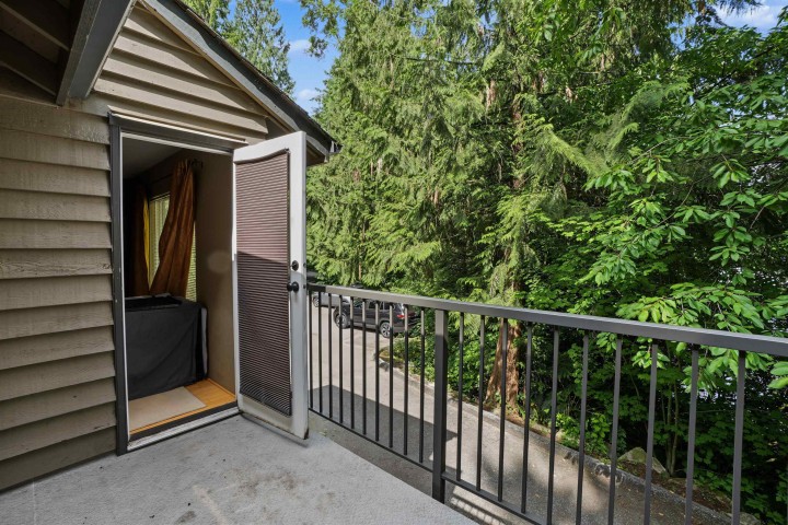 Photo 12 at 3381 William Avenue, North Vancouver
