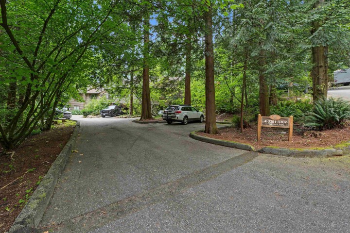 Photo 26 at 3381 William Avenue, North Vancouver