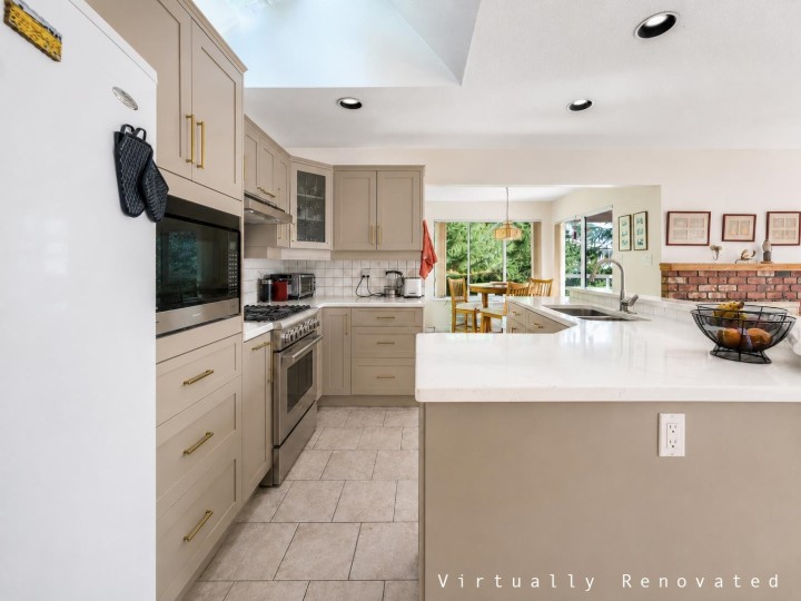 Photo 17 at 4815 Headland Close, Caulfeild, West Vancouver