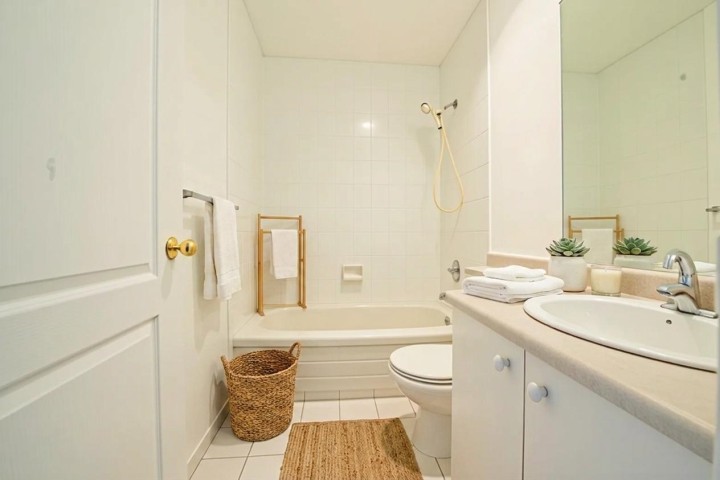 Photo 15 at 202 - 3683 Wellington Avenue, Collingwood VE, Vancouver East