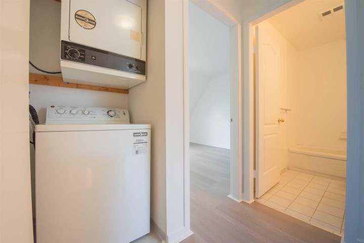 Photo 19 at 202 - 3683 Wellington Avenue, Collingwood VE, Vancouver East