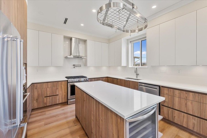 Photo 17 at 3179 E 16th Avenue, Renfrew Heights, Vancouver East