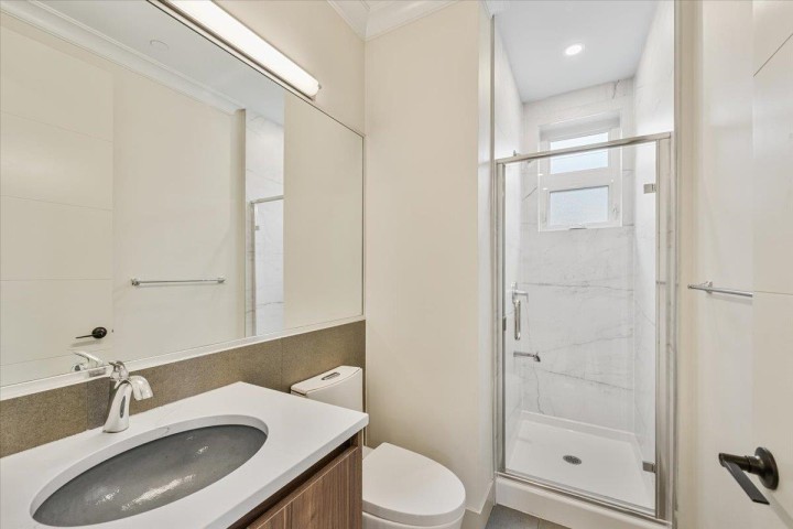 Photo 7 at 3179 E 16th Avenue, Renfrew Heights, Vancouver East