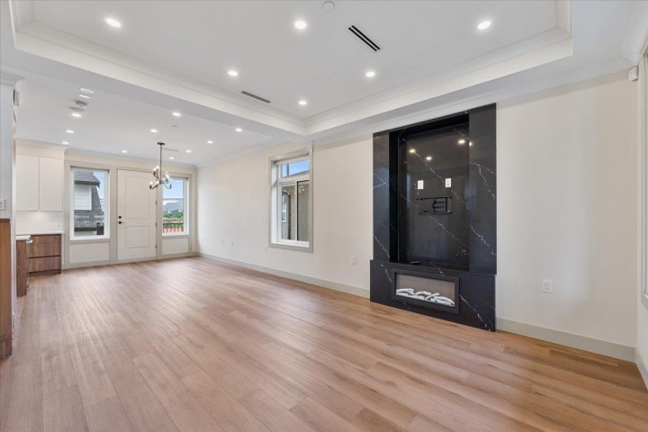 Photo 8 at 3179 E 16th Avenue, Renfrew Heights, Vancouver East