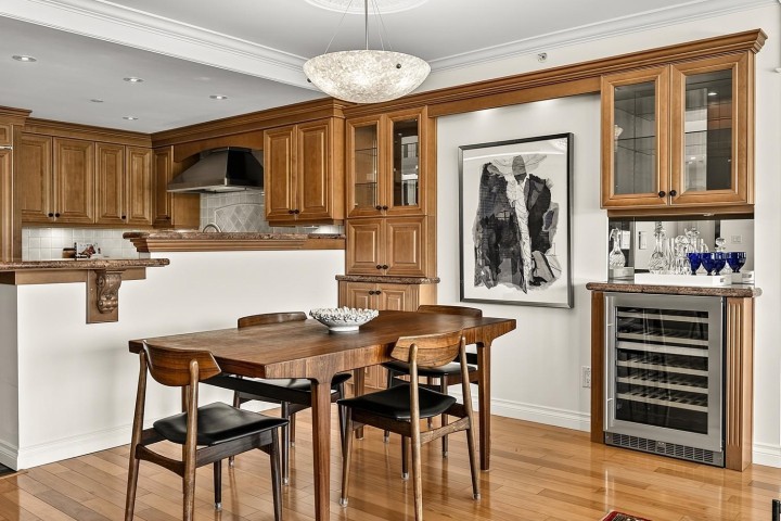 Photo 9 at 306 - 1383 Marinaside Crescent, Yaletown, Vancouver West