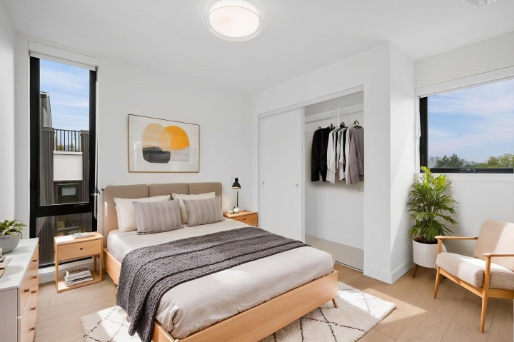 Photo 16 at 221 - 2820 Nanaimo Street, Renfrew Heights, Vancouver East