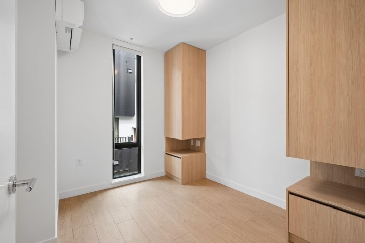 Photo 12 at 221 - 2820 Nanaimo Street, Renfrew Heights, Vancouver East