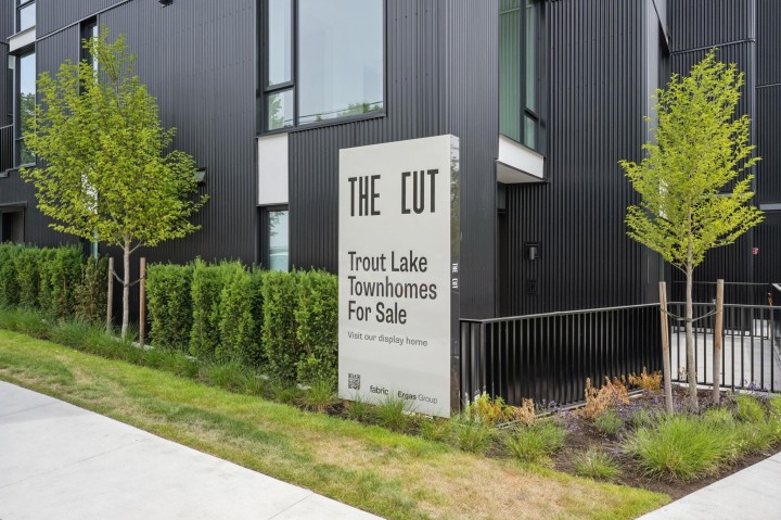 Photo 33 at 221 - 2820 Nanaimo Street, Renfrew Heights, Vancouver East