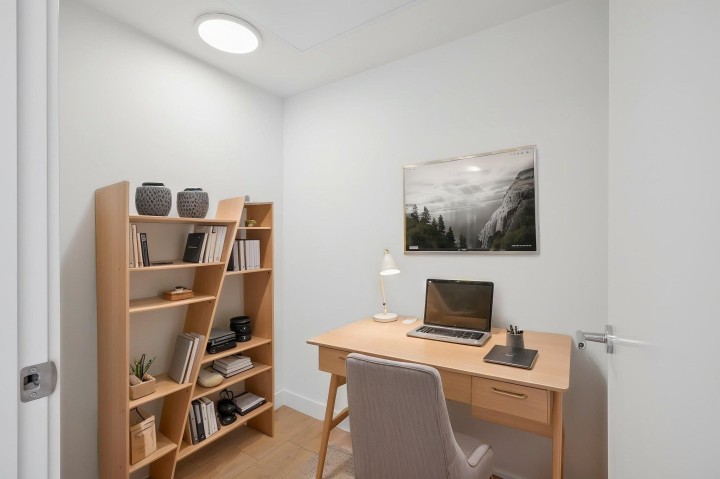 Photo 14 at 221 - 2820 Nanaimo Street, Renfrew Heights, Vancouver East