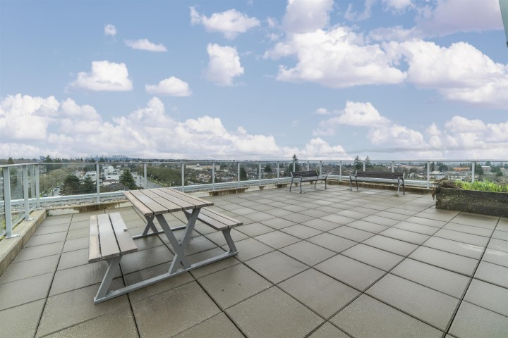 Photo 13 at 304 - 5693 Elizabeth Street, Cambie, Vancouver West
