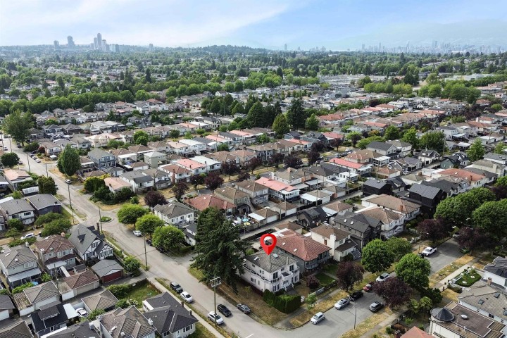 Photo 31 at 6899 Fleming Street, Knight, Vancouver East