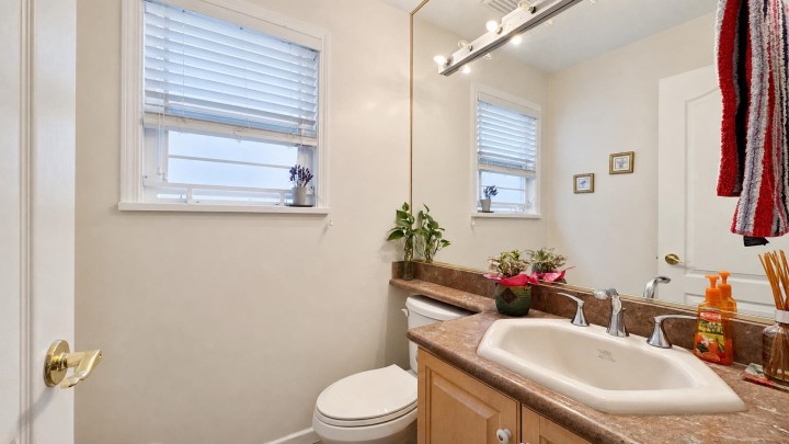 Photo 17 at 3713 W 31st Avenue, Dunbar, Vancouver West