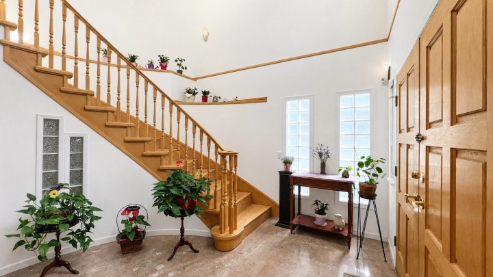 Photo 3 at 3713 W 31st Avenue, Dunbar, Vancouver West