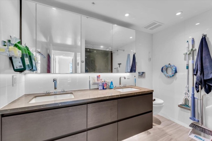 Photo 20 at 607 - 1571 W 57th Avenue, South Granville, Vancouver West