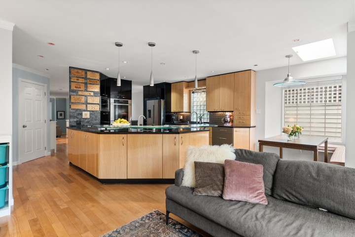 Photo 16 at 2146 W 14th Avenue, Kitsilano, Vancouver West