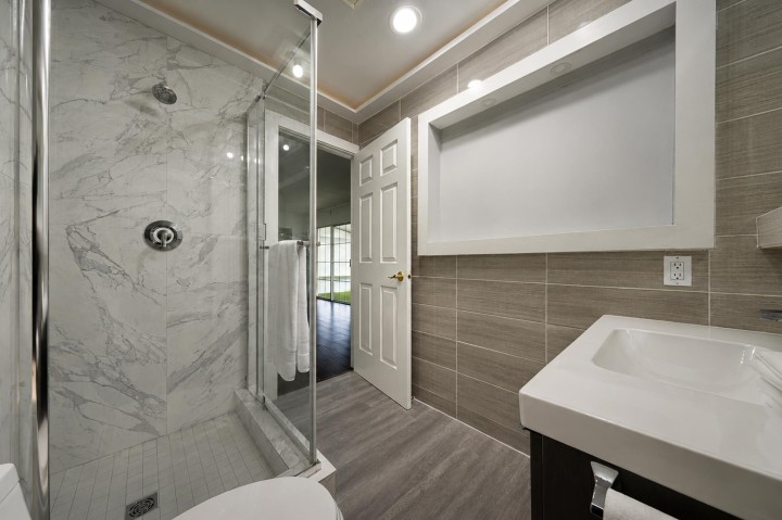 Photo 18 at 4380 Woodcrest Road, West Vancouver
