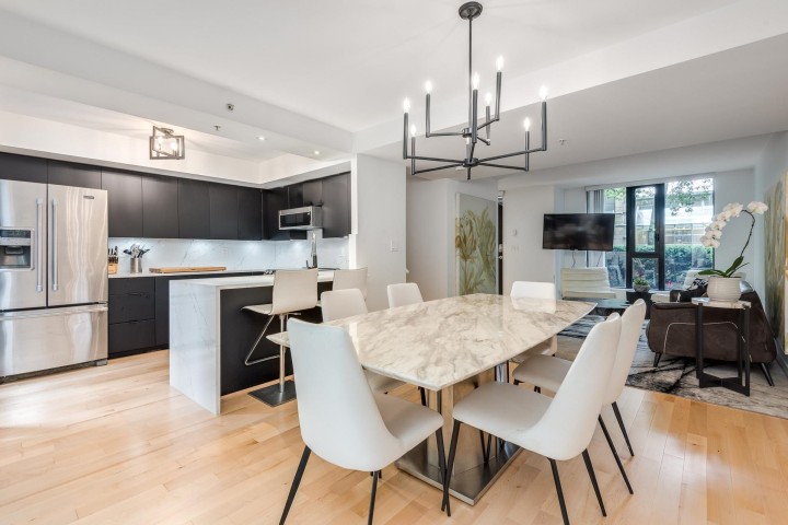 Photo 1 at 973 Mainland Street, Yaletown, Vancouver West