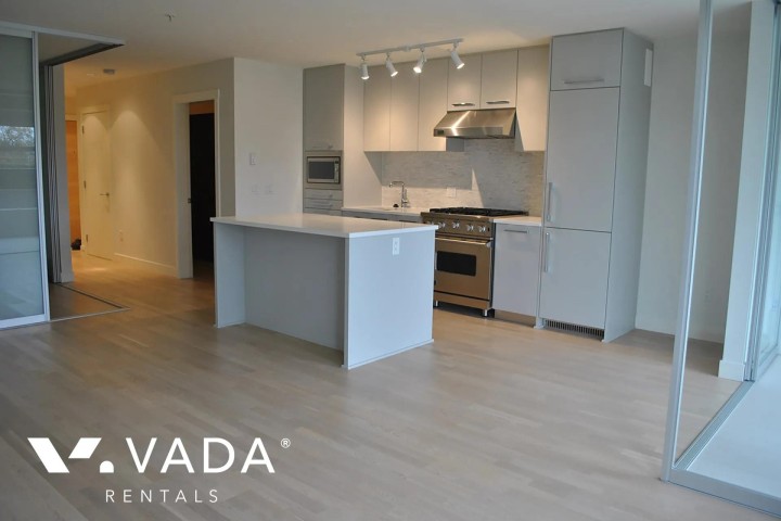 Photo 6 at 203 - 4355 W 10th Avenue, Point Grey, Vancouver West
