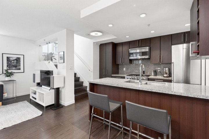Photo 15 at 156 W 1st Avenue, False Creek, Vancouver West
