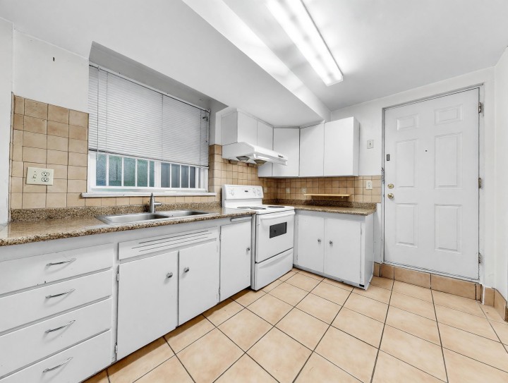 Photo 18 at 2514 E 27th Avenue, Collingwood VE, Vancouver East
