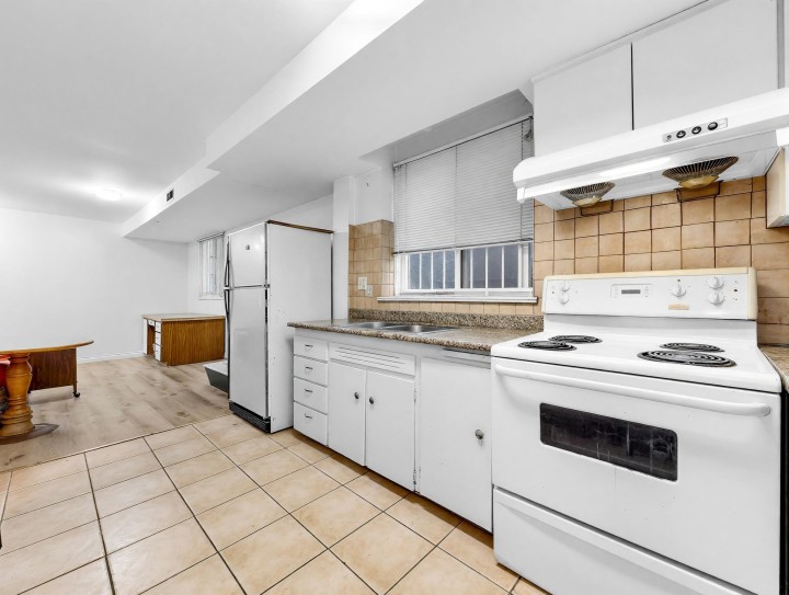 Photo 19 at 2514 E 27th Avenue, Collingwood VE, Vancouver East