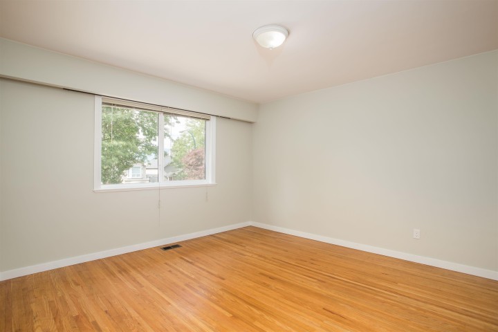 Photo 13 at 2536 E 29th Avenue, Collingwood VE, Vancouver East