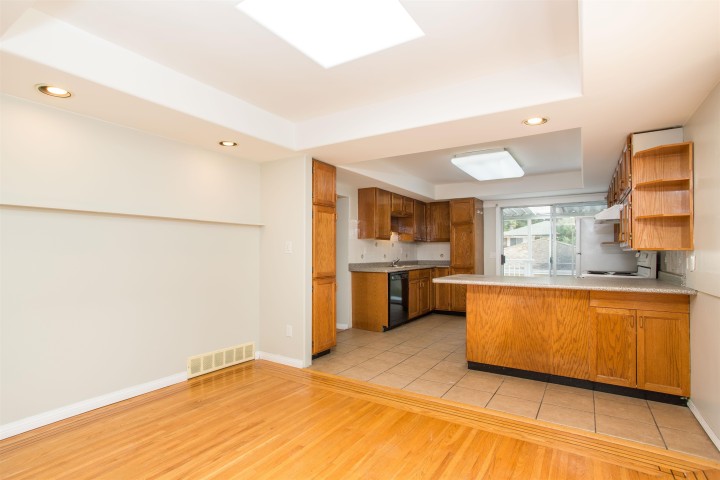 Photo 8 at 2536 E 29th Avenue, Collingwood VE, Vancouver East