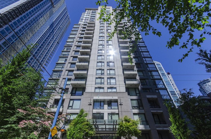 Photo 33 at 2002 - 1295 Richards Street, Downtown VW, Vancouver West