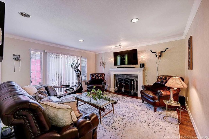 Photo 3 at 2688 W 19th Avenue, Arbutus, Vancouver West