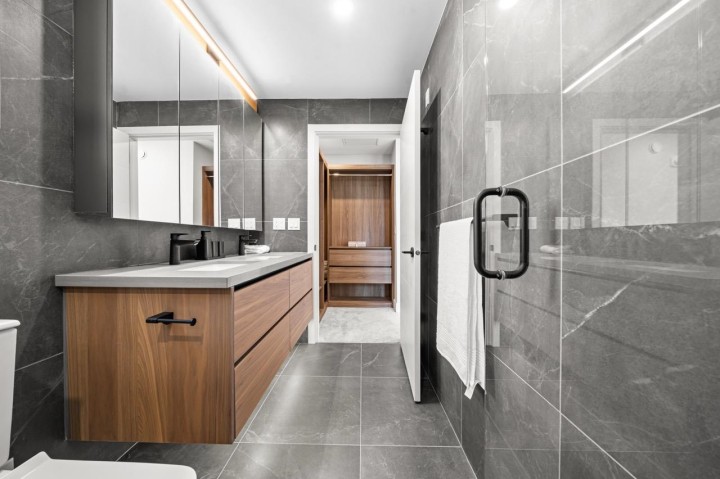 Photo 19 at 5 - 128 W Woodstock Avenue, Cambie, Vancouver West