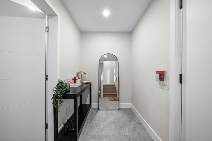 Photo 31 at 5 - 128 W Woodstock Avenue, Cambie, Vancouver West