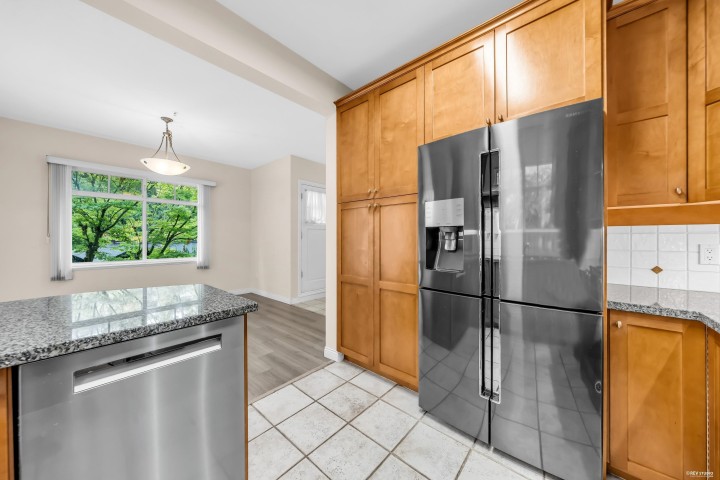 Photo 12 at 2459 W 39th Avenue, Kerrisdale, Vancouver West