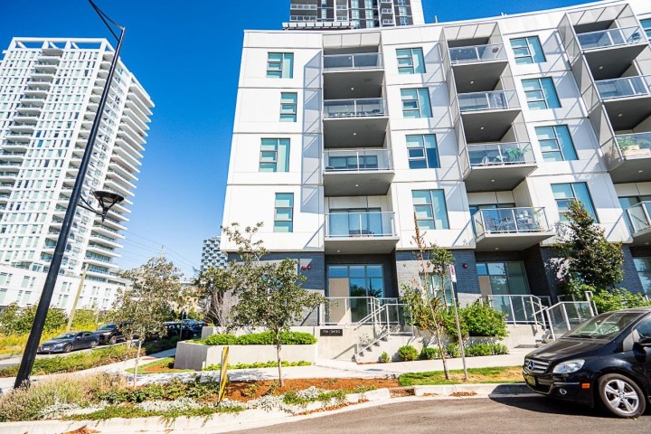 Photo 2 at 114 - 3430 E Kent Avenue South, South Marine, Vancouver East
