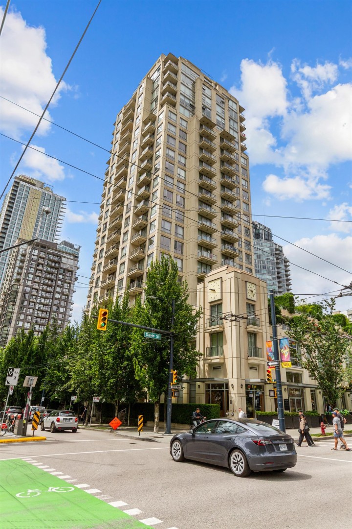 Photo 1 at 904 - 1225 Richards Street, Vancouver West