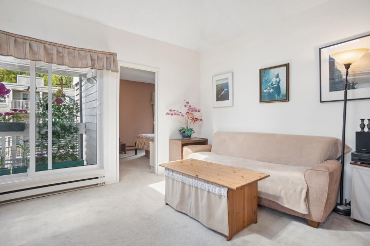 Photo 5 at 305 - 1545 E 2nd Avenue, Grandview Woodland, Vancouver East