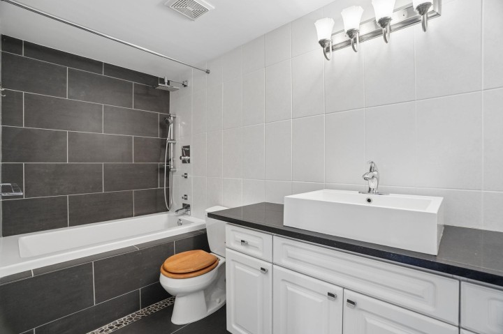 Photo 16 at 102 - 2965 Horley Street, Collingwood VE, Vancouver East